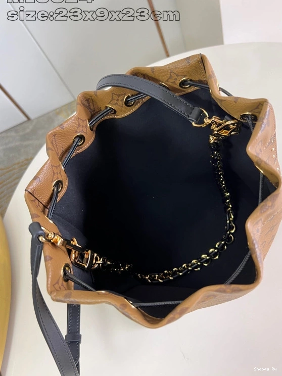 Louis Trunk Vuitton Noé PM 0728